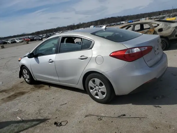 KNAFK4A62G5463461 2016 KIA FORTE - Image 2