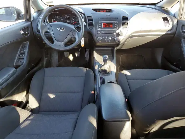 KNAFK4A62G5477988 2016 KIA FORTE - Image 8