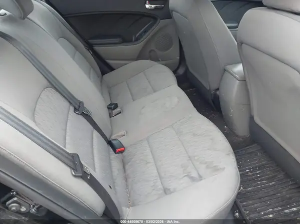 KNAFK4A62G5486996 2016 KIA FORTE - Image 8