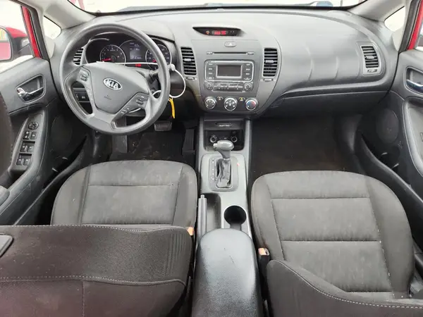 KNAFK4A62G5495410 2016 KIA FORTE - Image 8