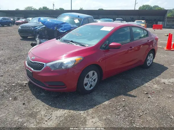 KNAFK4A62G5501139 2016 KIA FORTE - Image 2