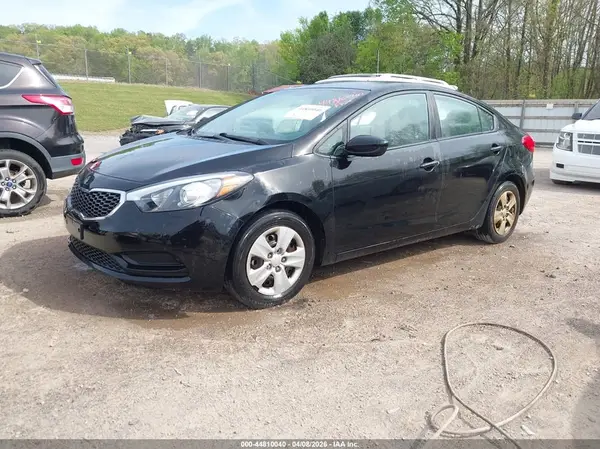 KNAFK4A62G5503134 2016 KIA FORTE - Image 2