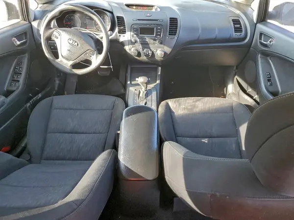 KNAFK4A62G5511122 2016 KIA FORTE - Image 8
