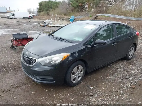 KNAFK4A62G5520239 2016 KIA FORTE - Image 2