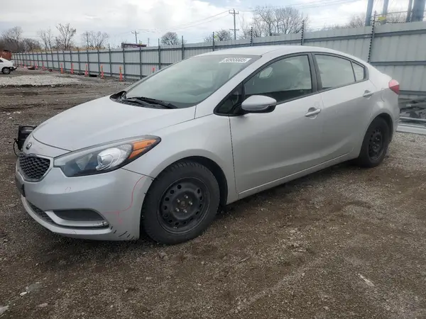 KNAFK4A62G5522976 2016 KIA FORTE - Image 1