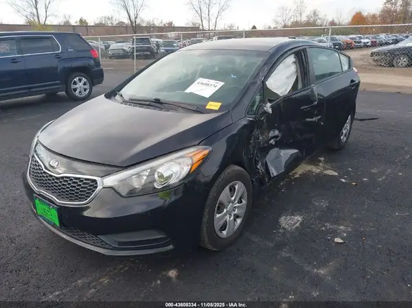 KNAFK4A62G5523884 2016 KIA FORTE - Image 2