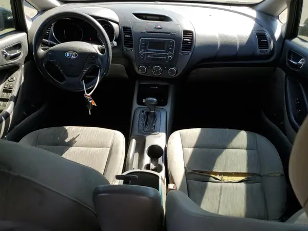KNAFK4A62G5524162 2016 KIA FORTE - Image 8