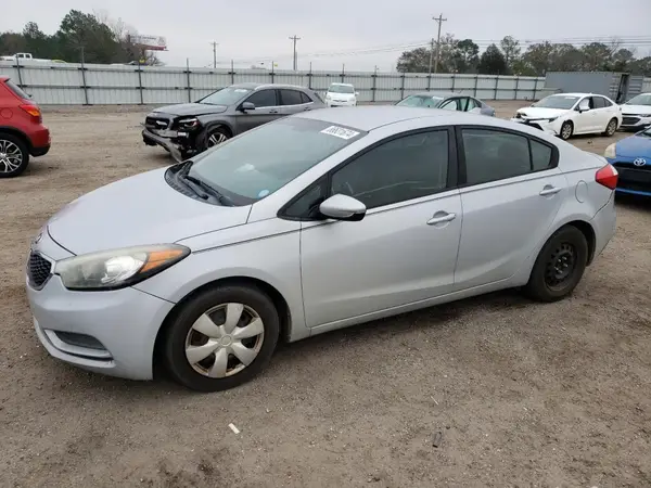 KNAFK4A62G5525036 2016 KIA FORTE - Image 1