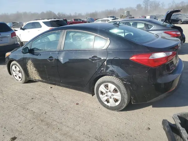 KNAFK4A62G5531161 2016 KIA FORTE - Image 2