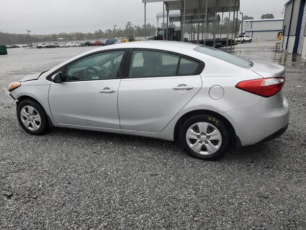KNAFK4A62G5533380 2016 KIA FORTE - Image 2