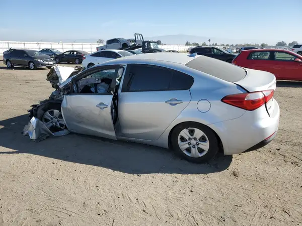 KNAFK4A62G5536506 2016 KIA FORTE - Image 2