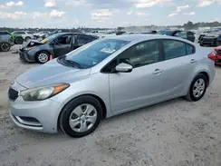 KNAFK4A62G5539261 2016 KIA FORTE