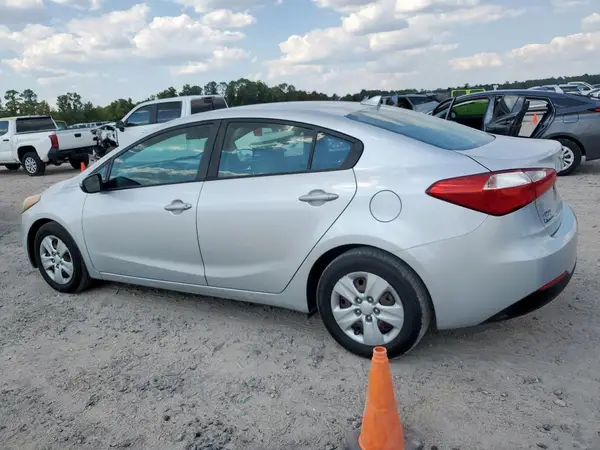 KNAFK4A62G5539261 2016 KIA FORTE - Image 2