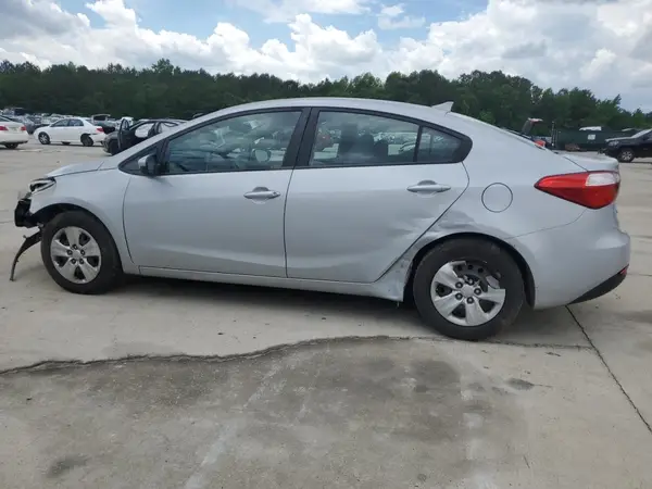 KNAFK4A62G5542869 2016 KIA FORTE - Image 2