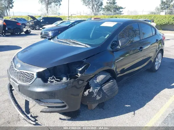 KNAFK4A62G5550566 2016 KIA FORTE - Image 2