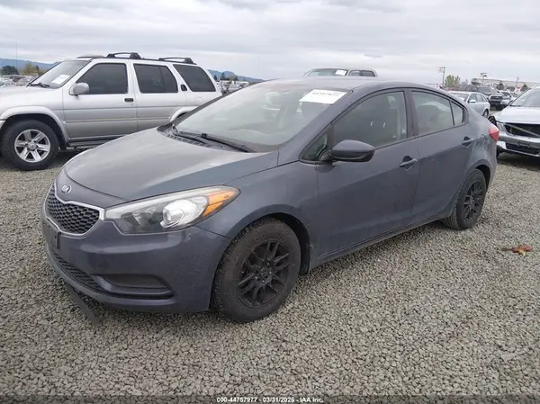 KNAFK4A62G5559509 2016 KIA FORTE - Image 2
