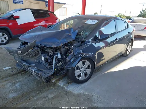 KNAFK4A62G5563477 2016 KIA FORTE - Image 2