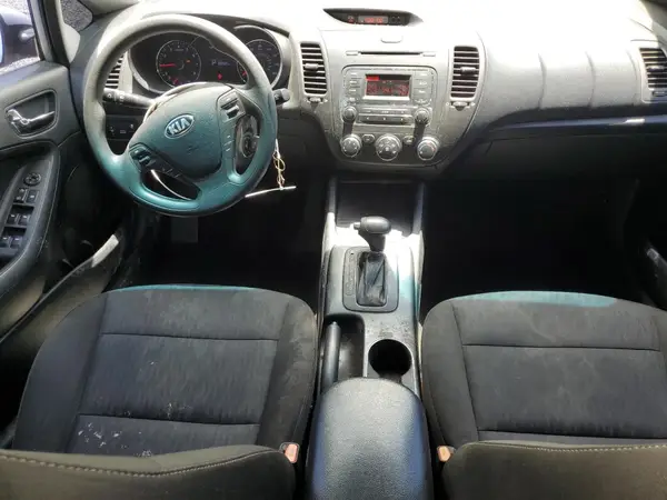 KNAFK4A62G5564600 2016 KIA FORTE - Image 8