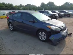 KNAFK4A62G5565827 2016 KIA FORTE