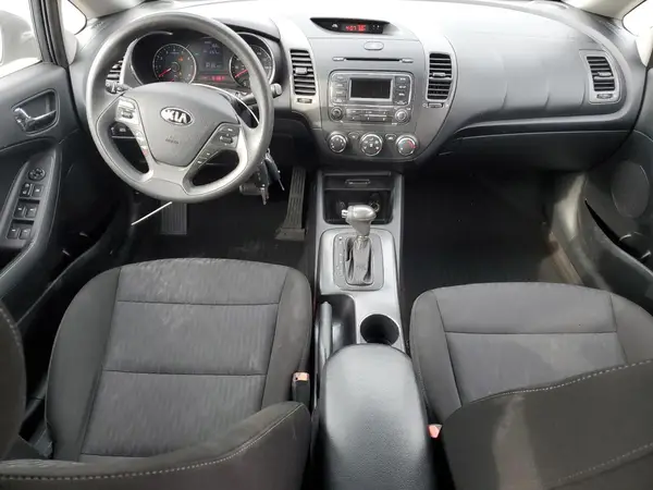 KNAFK4A62G5567870 2016 KIA FORTE - Image 8
