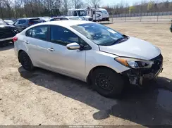 KNAFK4A62G5570736 2016 KIA FORTE