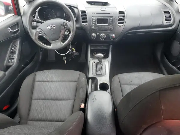 KNAFK4A62G5572048 2016 KIA FORTE - Image 8