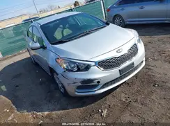 KNAFK4A62G5572972 2016 KIA FORTE