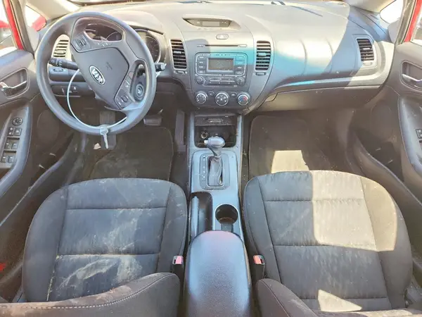 KNAFK4A62G5573555 2016 KIA FORTE - Image 8