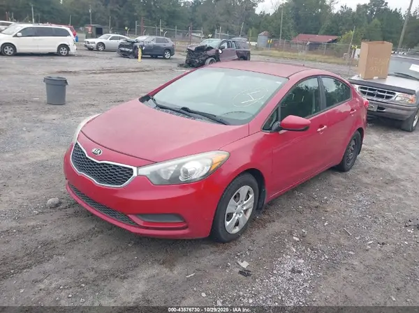 KNAFK4A62G5575032 2016 KIA FORTE - Image 2