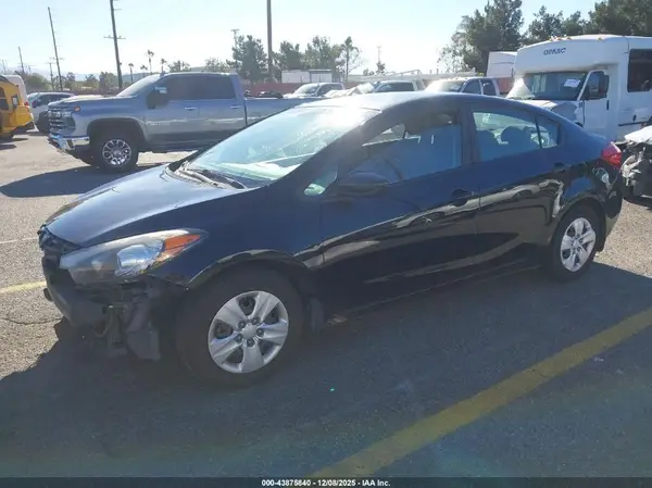 KNAFK4A62G5579209 2016 KIA FORTE - Image 2