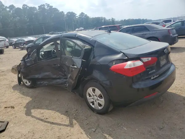 KNAFK4A62G5584958 2016 KIA FORTE - Image 2