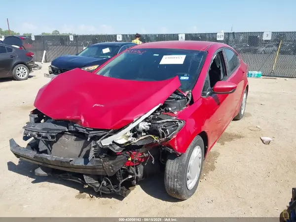 KNAFK4A62G5593269 2016 KIA FORTE - Image 2