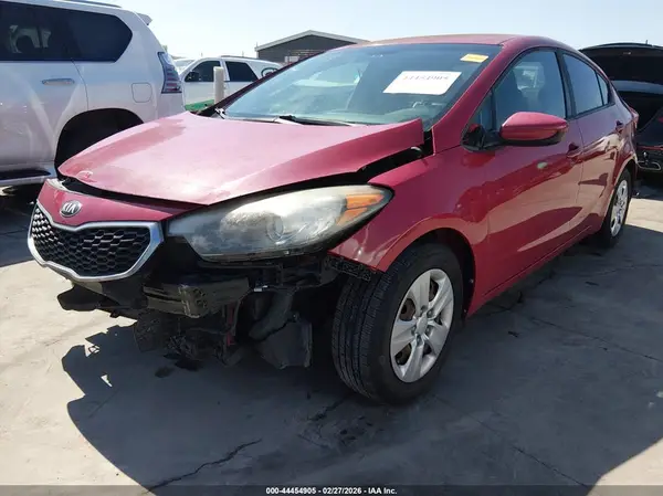 KNAFK4A62G5605453 2016 KIA FORTE - Image 2