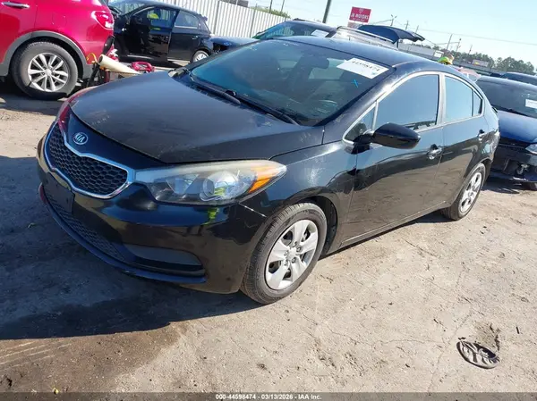 KNAFK4A62G5605873 2016 KIA FORTE - Image 2