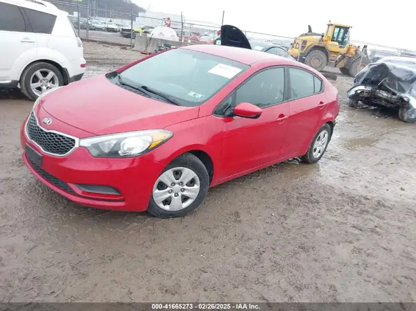 KNAFK4A62G5609289 2016 KIA FORTE - Image 2