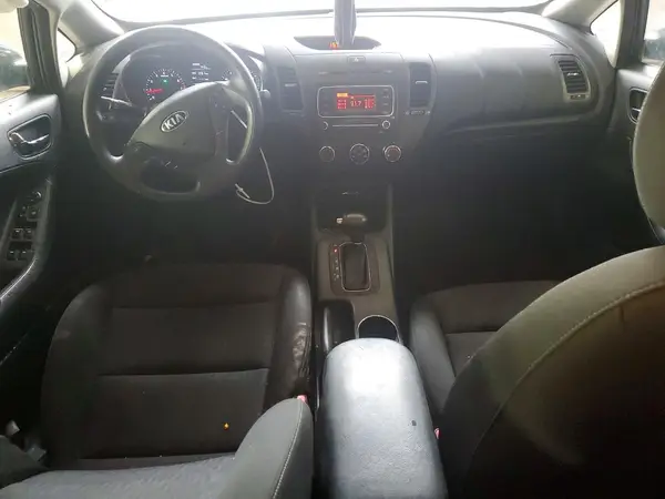 KNAFK4A62G5612208 2016 KIA FORTE - Image 8