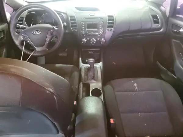 KNAFK4A62G5616968 2016 KIA FORTE - Image 8