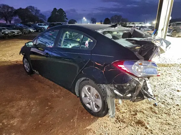 KNAFK4A62G5621331 2016 KIA FORTE - Image 2