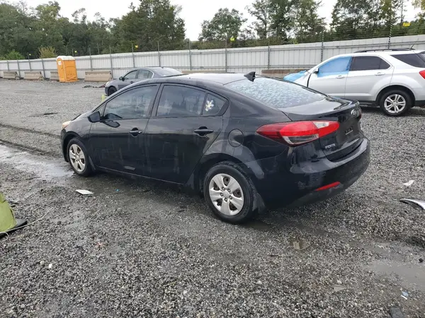 KNAFK4A63G5438049 2016 KIA FORTE - Image 2