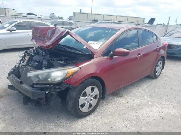 KNAFK4A63G5438374 2016 KIA FORTE - Image 2