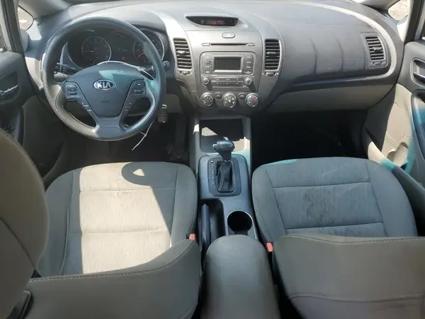 KNAFK4A63G5441792 2016 KIA FORTE - Image 8
