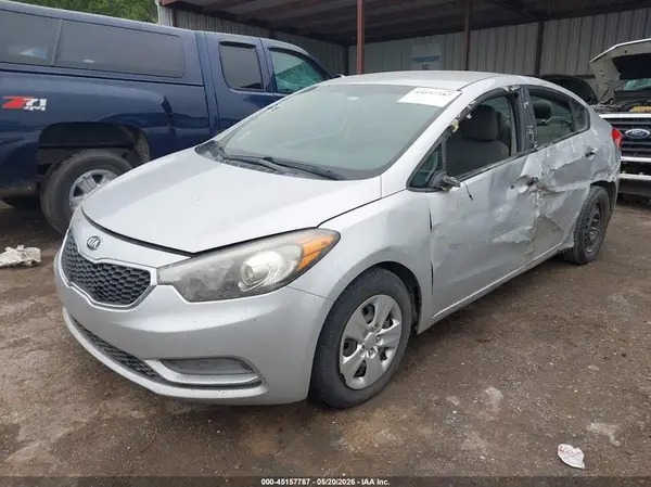 KNAFK4A63G5445891 2016 KIA FORTE - Image 2