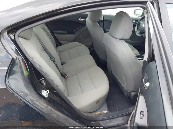 KNAFK4A63G5446751 2016 KIA FORTE - Image 8