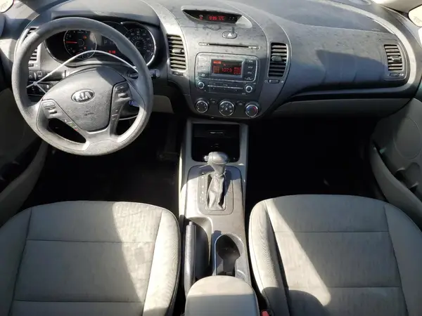 KNAFK4A63G5449889 2016 KIA FORTE - Image 8