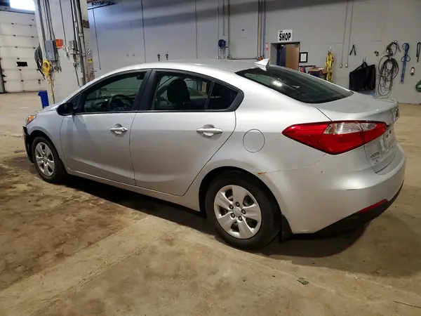 KNAFK4A63G5462500 2016 KIA FORTE - Image 2