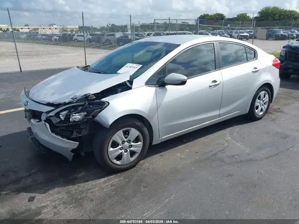 KNAFK4A63G5467728 2016 KIA FORTE - Image 2