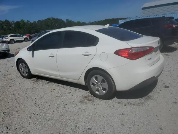 KNAFK4A63G5468426 2016 KIA FORTE - Image 2