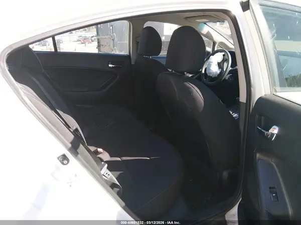 KNAFK4A63G5472007 2016 KIA FORTE - Image 8