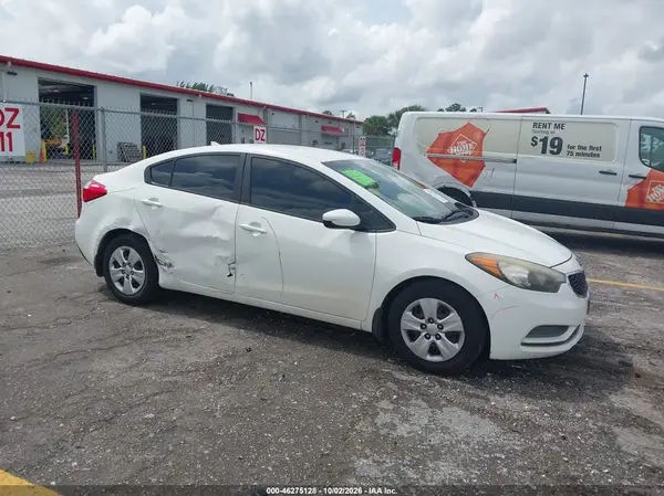 KNAFK4A63G5472783 2016 KIA FORTE - Image 1