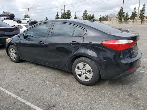 KNAFK4A63G5481547 2016 KIA FORTE - Image 2